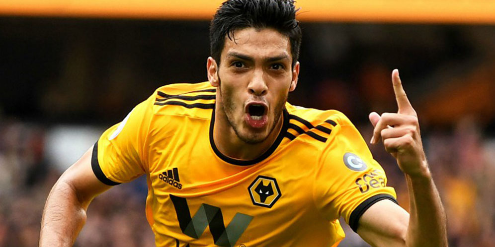 Raul Jimenez Kini Lebih Top dari Messi-CR7!